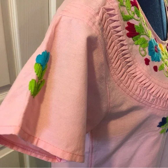 VTG 🌻 Embroidered Mexican blouse - Picture 8 of 16